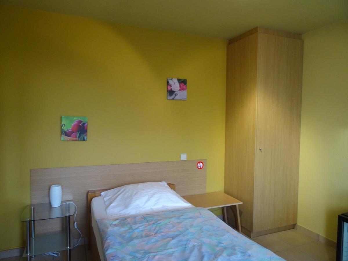 Hostellerie Daiseldaele Dadizele Zimmer foto