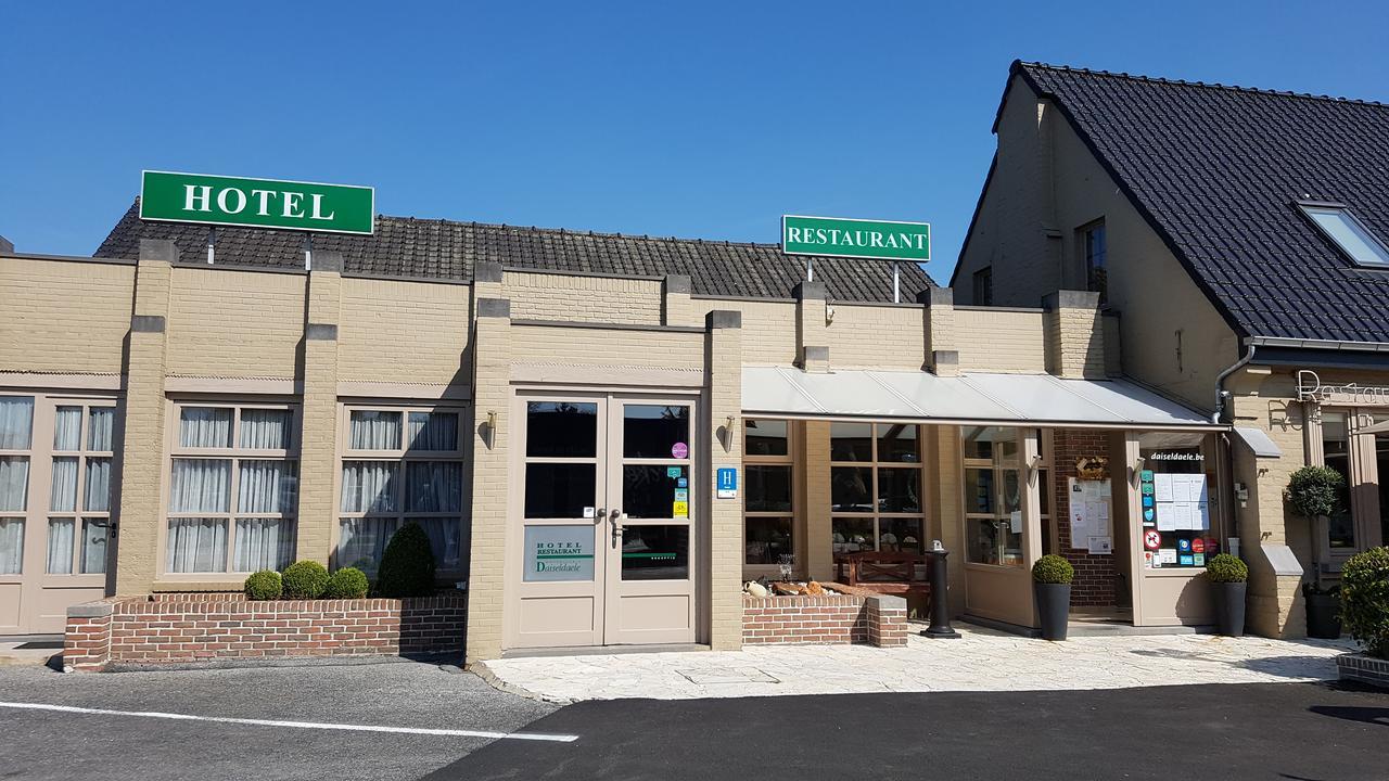 Hostellerie Daiseldaele Dadizele Exterior foto